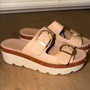 Chinese Laundry Women's Cream and Tan Platform Sandals